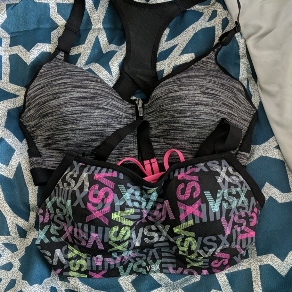 2 EUC 34D Victoria's Secret sports bras!